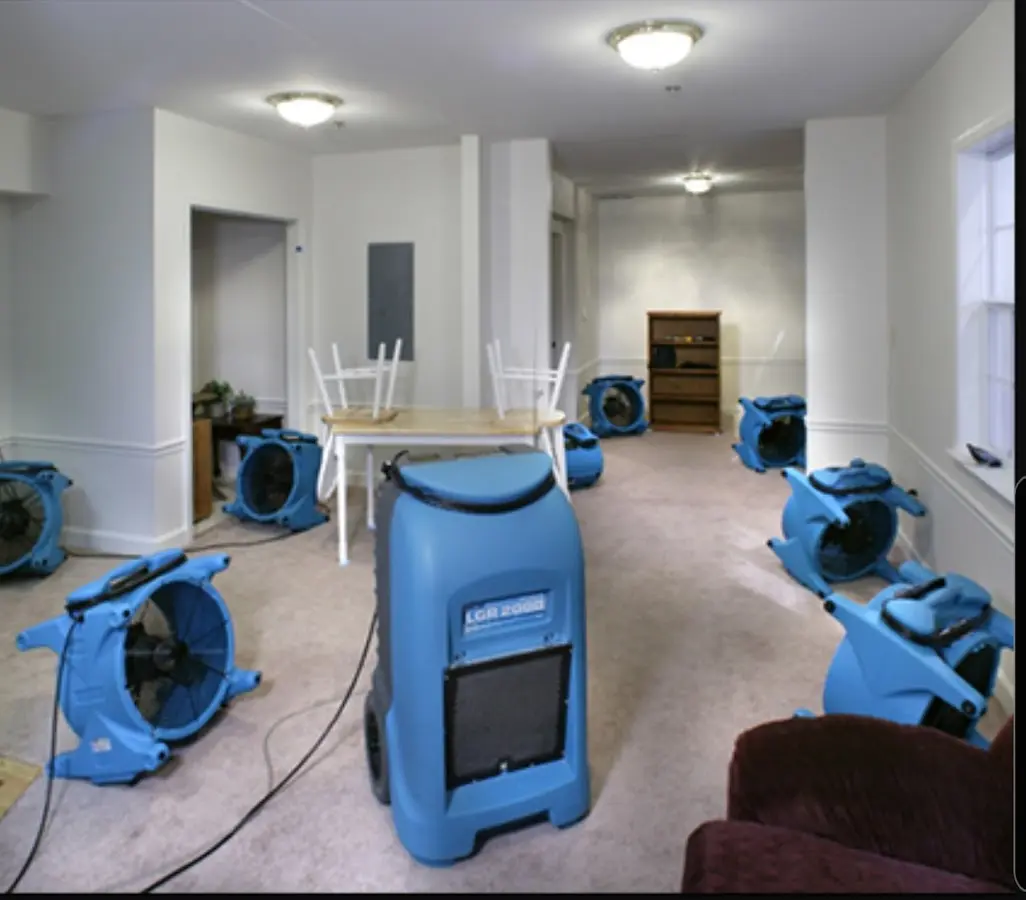 Air movers and dehumidifier setup for Water Extraction & Removal in Vicksburg